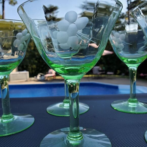 Green Uranium Glass Tiffin Weston Etched Berry Depression Glasses - Picture 3 of 10